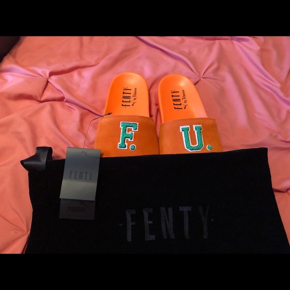 Fenti Puma Slides - Picture 2 of 6